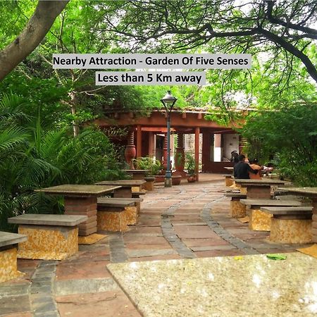 OYO 62702 Golden Home Stay New Delhi Eksteriør billede