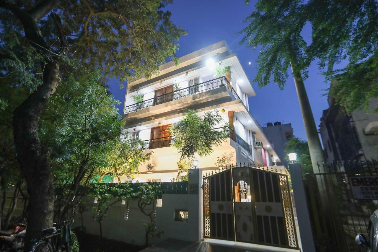 OYO 62702 Golden Home Stay New Delhi Eksteriør billede