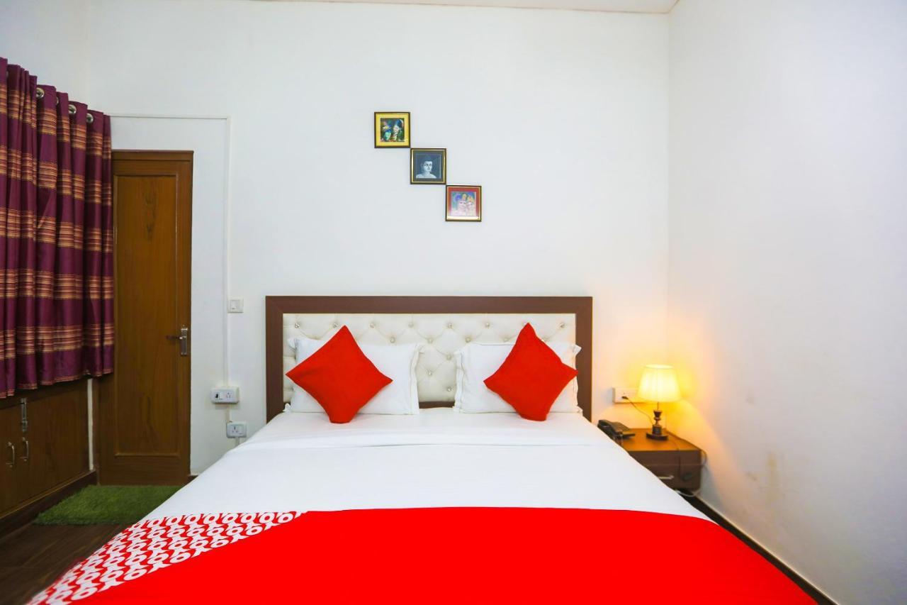 OYO 62702 Golden Home Stay New Delhi Eksteriør billede