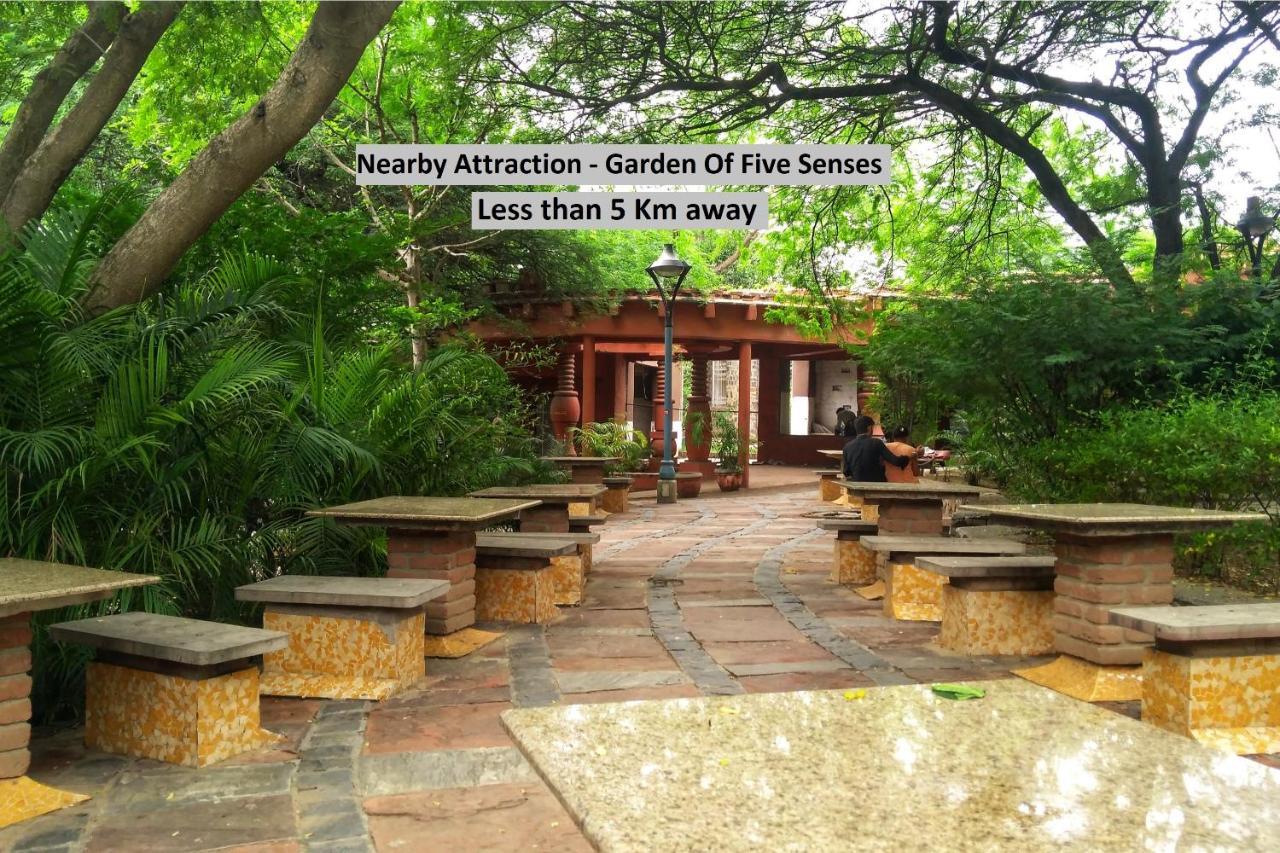 OYO 62702 Golden Home Stay New Delhi Eksteriør billede